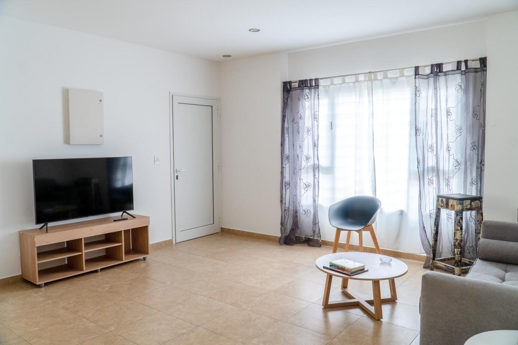 Maca Tobiano, Amplio, Calido, A Pasos Del Mar Apartment Puerto Madryn Exterior photo