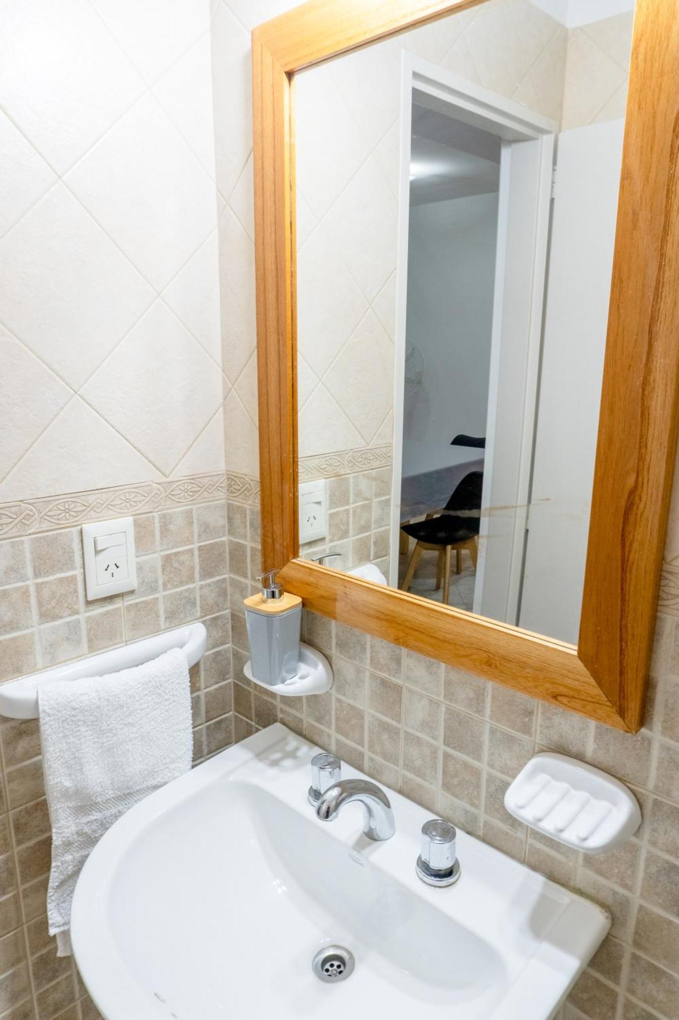 Maca Tobiano, Amplio, Calido, A Pasos Del Mar Apartment Puerto Madryn Exterior photo